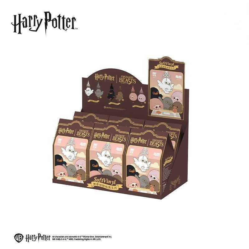 MINISO Fantastic Beasts Series 10Cm Charm Cute Keychain Decor for Bag Accessory Extension Hook Claws Collectible Edition Ideal Gift for Christmas & Holiday Haul for Students Friends