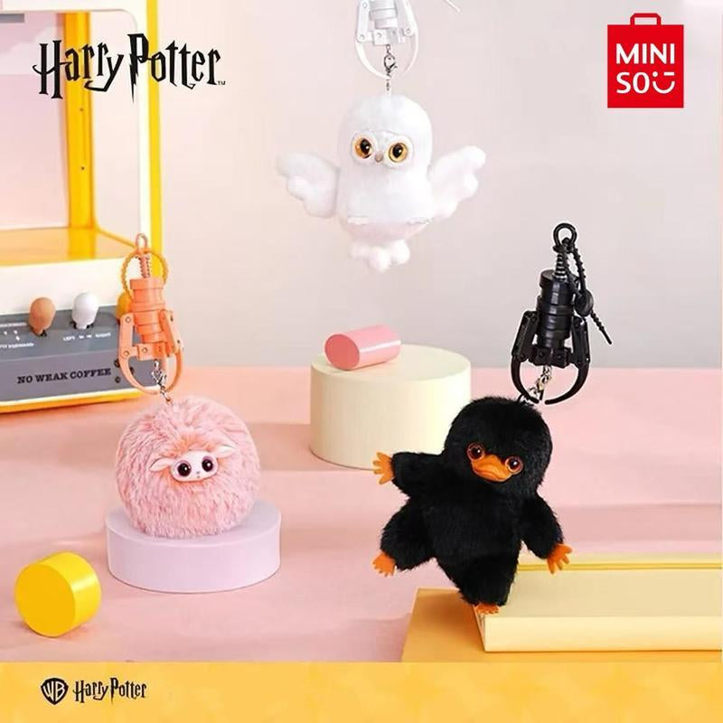 MINISO Fantastic Beasts Series 10Cm Charm Cute Keychain Decor for Bag Accessory Extension Hook Claws Collectible Edition Ideal Gift for Christmas & Holiday Haul for Students Friends